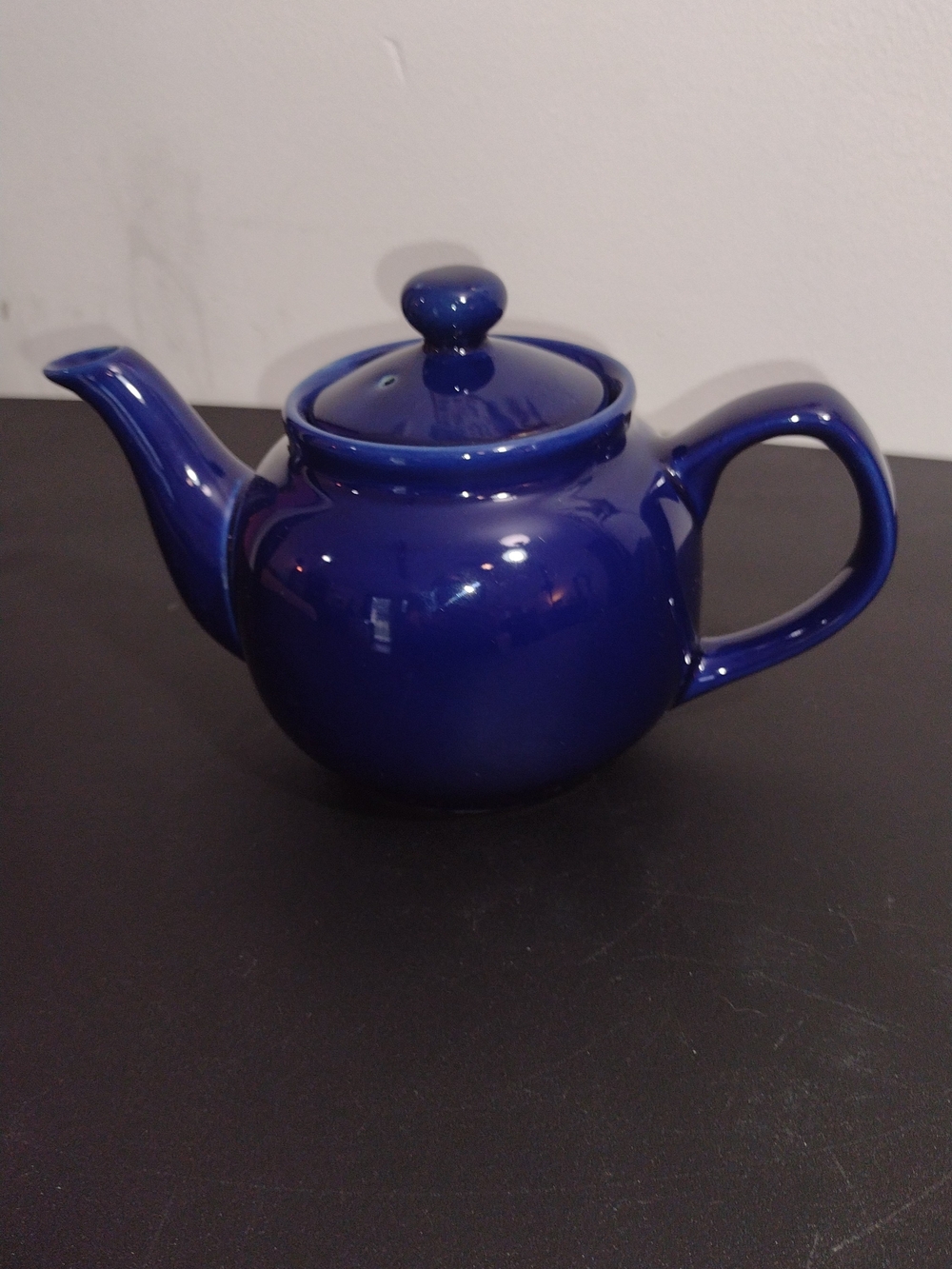 Deep Blue Ceramic Teapot - Classic Glazed Finish